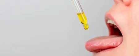 spots on tongue causes